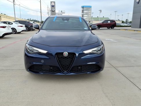 Used 2020 Alfa Romeo Giulia Ti w/ Nero Edizione image 14