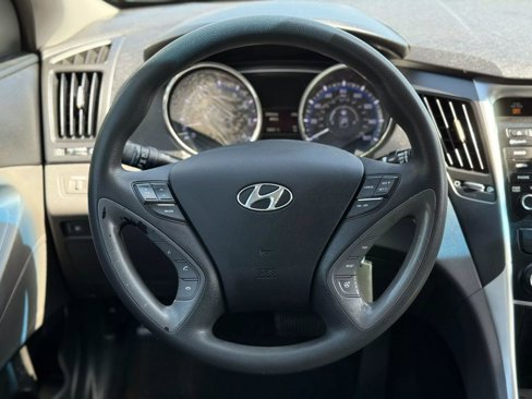 Used 2014 Hyundai Sonata GLS w/ Popular Equipment Group 2 image 10