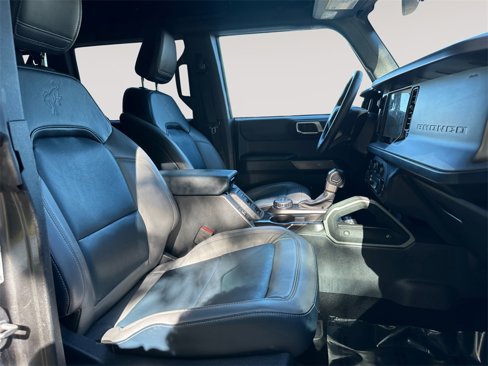 Used 2022 Ford Bronco Outer Banks image 15