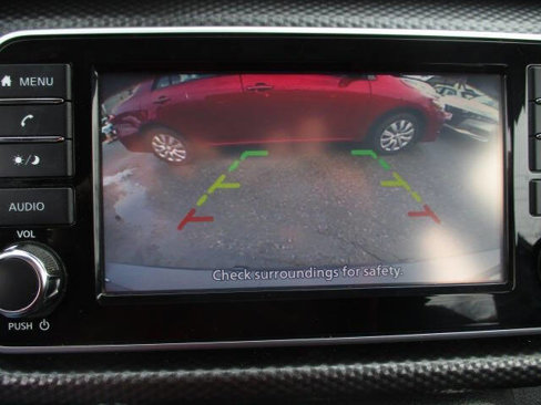Used 2020 Nissan Kicks SV image 11