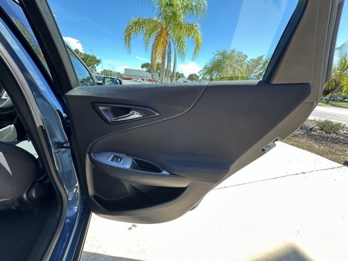 Used 2024 Chevrolet Malibu LT image 28
