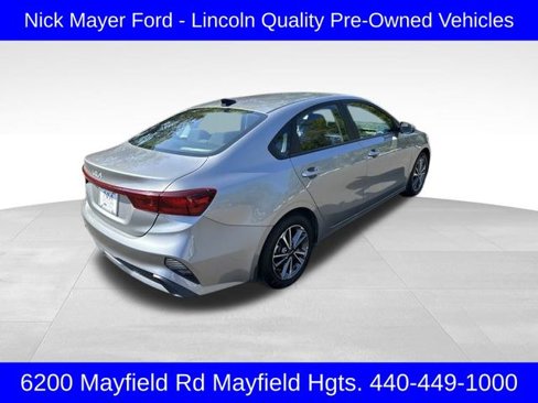 Used 2023 Kia Forte LXS image 9