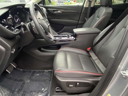 Used 2023 Buick Envision Essence w/ Sport Touring Package image 14