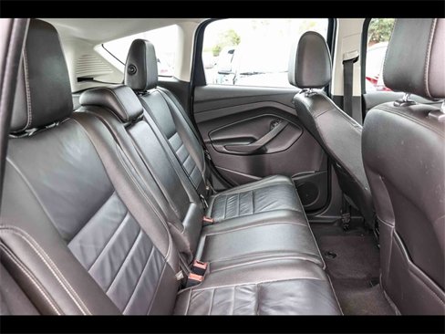 Used 2015 Ford C-MAX Energi SEL w/ Equipment Group 302A image 18