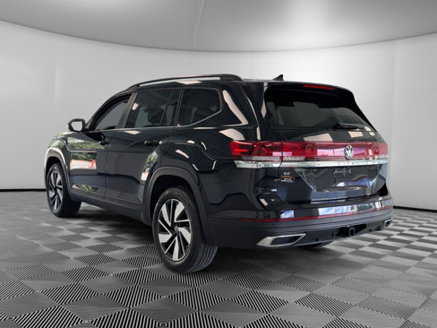 Used 2024 Volkswagen Atlas SE image 6