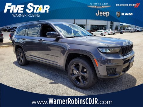 Used 2023 Jeep Grand Cherokee L Laredo image 1