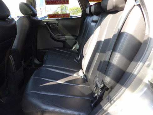 Used 2004 Nissan Murano SL w/ (TRG) SL Touring Pkg image 10