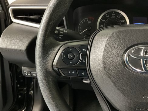 Used 2022 Toyota Corolla LE image 24