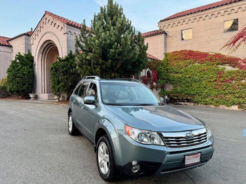 Used 2010 Subaru Forester 2.5X Limited image 4