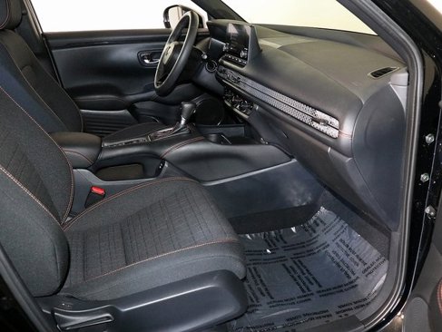 Used 2025 Honda HR-V Sport image 31