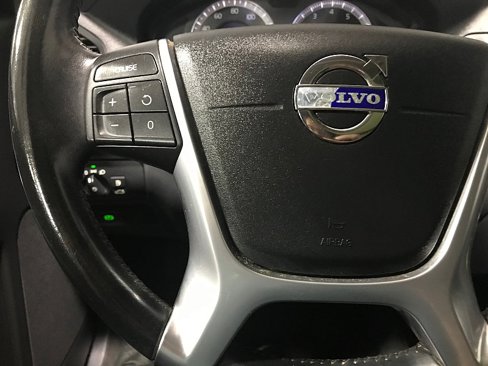 Used 2011 Volvo XC60 T6 image 24