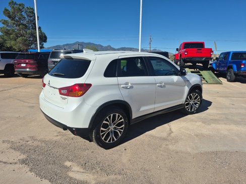 Used 2017 Mitsubishi Outlander Sport FWD image 5