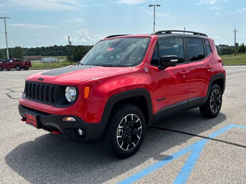 Used 2023 Jeep Renegade Trailhawk w/ Trailhawk Elite Group image 11