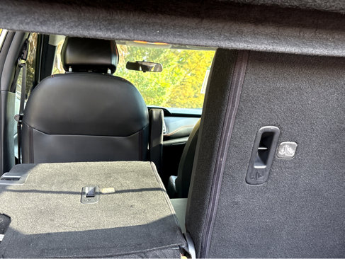 Used 2019 Nissan Kicks SR w/ SR Premium Package image 21