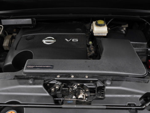 Used 2013 Nissan Pathfinder Platinum w/ Platinum Premium Pkg image 31