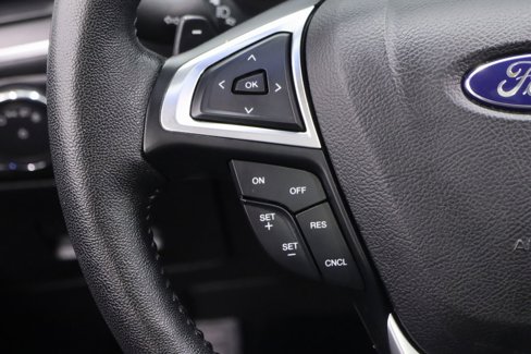 Used 2016 Ford Edge Titanium w/ Equipment Group 301A image 26