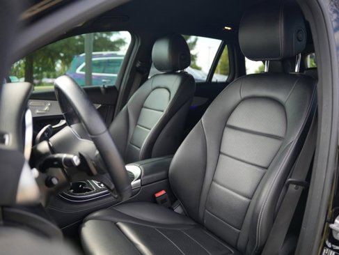 Certified 2020 Mercedes-Benz GLC 300 4MATIC image 39