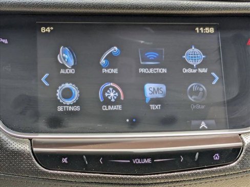 Used 2018 Cadillac XT5 FWD image 13