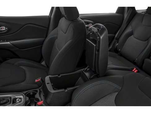 Used 2019 Jeep Cherokee Latitude Plus w/ Comfort/Convenience Group image 15