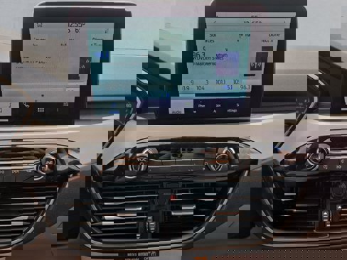 Certified 2022 Ford Escape SE w/ Cold Weather Package image 18