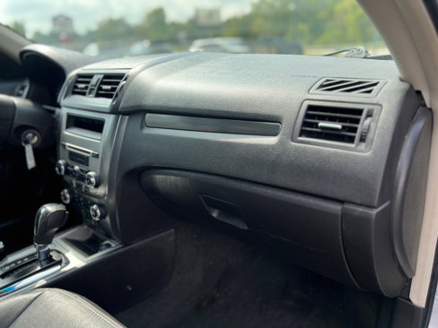 Used 2012 Ford Fusion SEL image 37