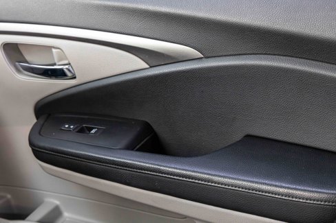 Used 2018 Honda Pilot EX-L image 15