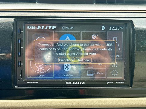 Used 2016 Toyota Corolla LE image 14