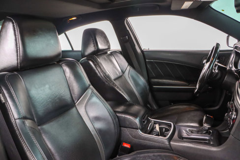 Used 2015 Dodge Charger R/T w/ Plus Group image 28