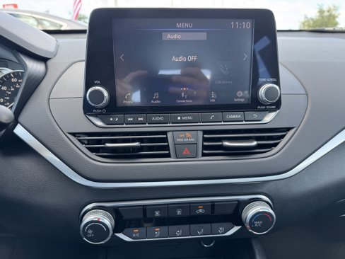 Used 2020 Nissan Altima 2.5 S image 21
