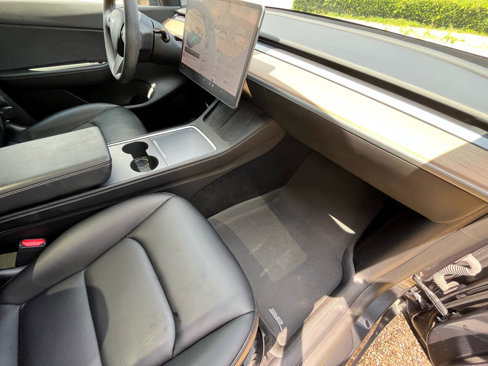 Used 2021 Tesla Model Y Performance image 62