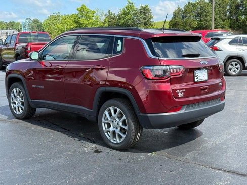 Used 2022 Jeep Compass Latitude image 6