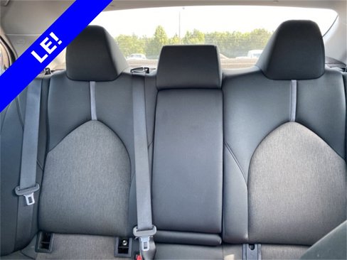 Used 2023 Toyota Camry LE image 27
