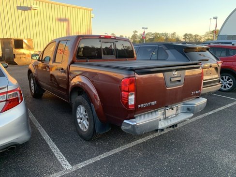 Used 2017 Nissan Frontier SV image 3