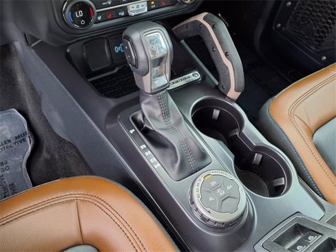 Certified 2024 Ford Bronco Outer Banks image 9