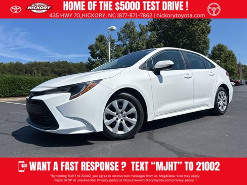 Used 2024 Toyota Corolla LE image 1