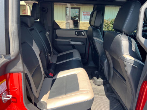 Used 2022 Ford Bronco Wildtrak image 18