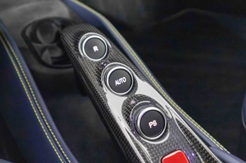 Certified 2022 Ferrari F8 Tributo image 32