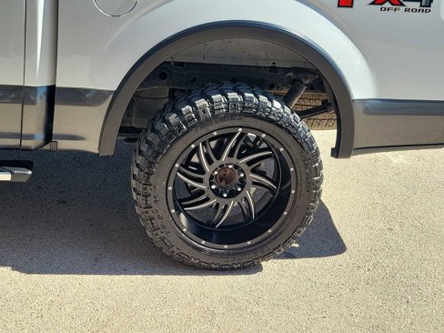 Used 2018 Ford F150 XLT w/ Equipment Group 302A Luxury image 8