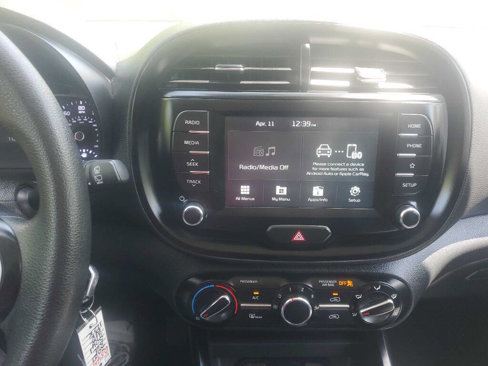 Used 2021 Kia Soul LX image 30