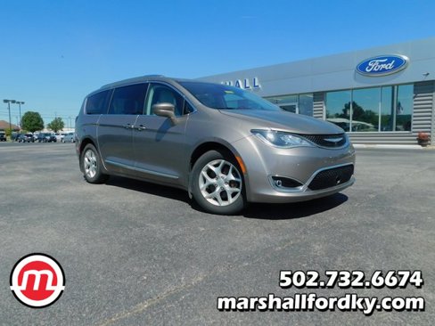 Used 2017 Chrysler Pacifica Touring-L Plus w/ Advanced Safetytec Group image 1