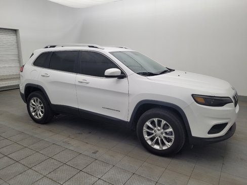 Used 2019 Jeep Cherokee Latitude w/ Cold Weather Group image 11