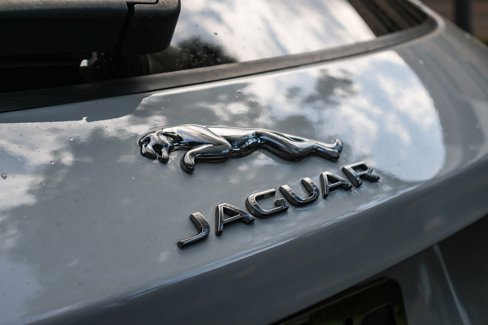 Used 2020 Jaguar F-PACE Prestige image 9