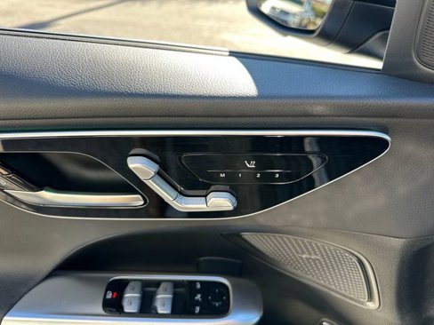 Used 2024 Mercedes-Benz C 300 Sedan image 20