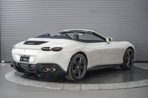 Used 2025 Ferrari Roma Spider image 6