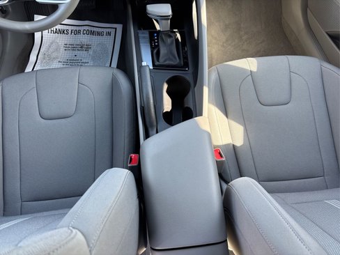 Certified 2024 Hyundai Elantra SE image 20