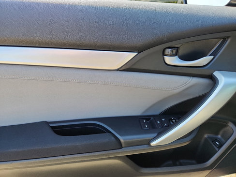 Used 2019 Honda Civic EX image 14