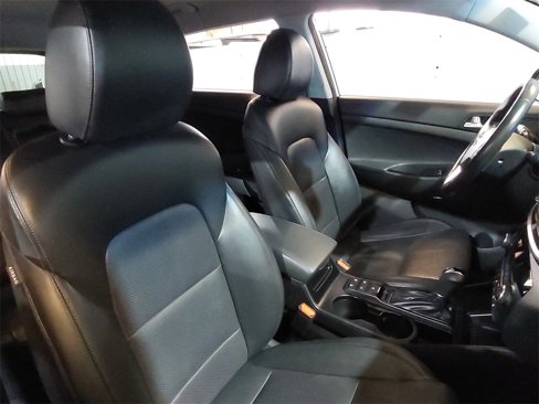 Used 2019 Hyundai Tucson Limited image 10