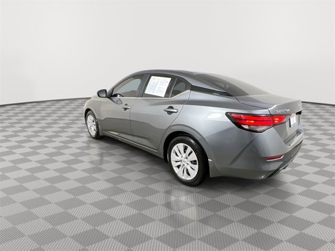 Used 2023 Nissan Sentra S image 6