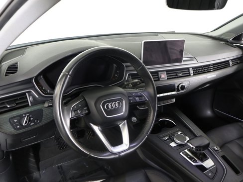 Used 2017 Audi A4 2.0T allroad Premium Plus w/ Technology Package image 28
