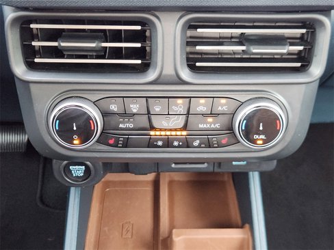 Used 2024 Ford Maverick Lariat w/ FX4 Off-Road Package image 17